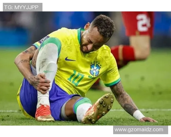 巴西足球明星内马尔再次受伤,世界杯前景堪忧 巴西足球明星内马尔再次受伤,世界杯前景堪忧