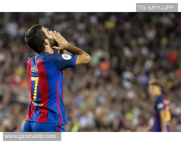 巴塞罗那足球俱乐部宣布签约新巴西射手,将加强进攻实力 巴塞罗那足球俱乐部宣布签约新巴西射手,将加强进攻实力