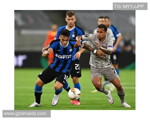 国米后卫线全员健康回归,出色表现助球队稳定防守 国米后卫线全员健康回归,出色表现助球队稳定防守