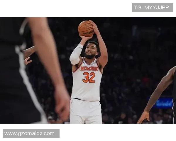 尼克斯队击败猛龙队，将战局拖入抢七——一场扣人心弦的篮球对决